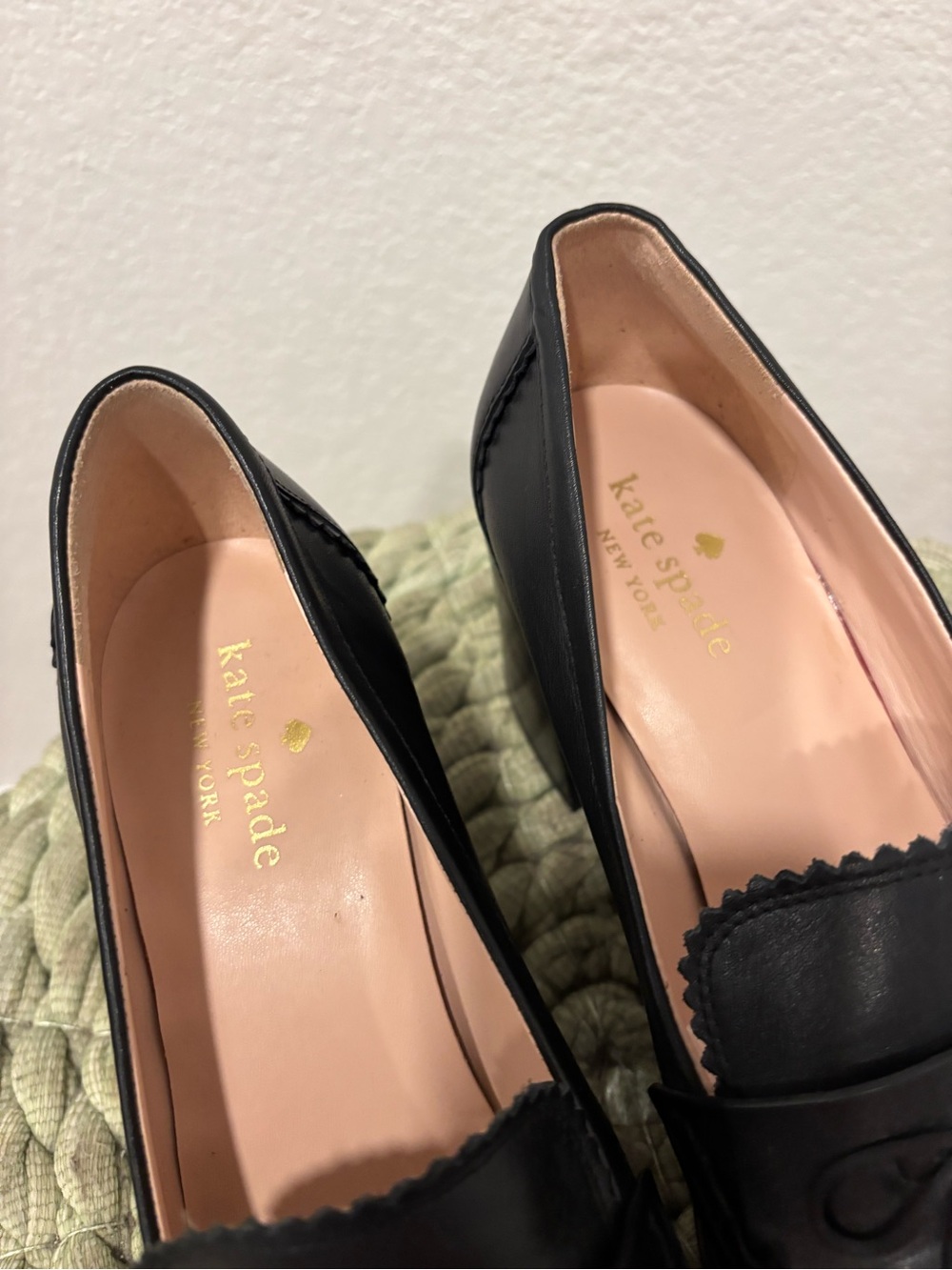 Kate Spade Hattie Black Leather Scalloped Trim Block Heel Chunky Loafers - Picture 6 of 11